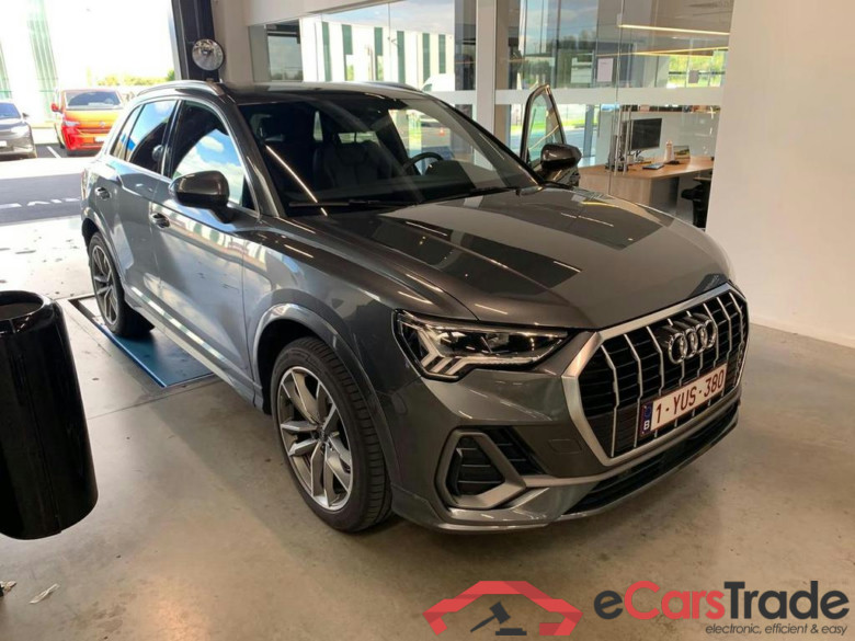AUDI Q3 35 TFSI S line (EU6AP) #1