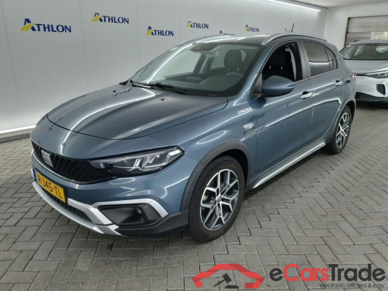 FIAT Tipo 1.5 Hybrid 130 DCT-7 Cross 5D 96kW