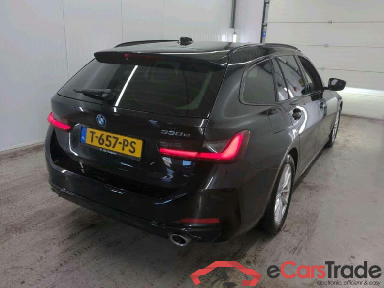 BMW 3-serie Touring 330 #2