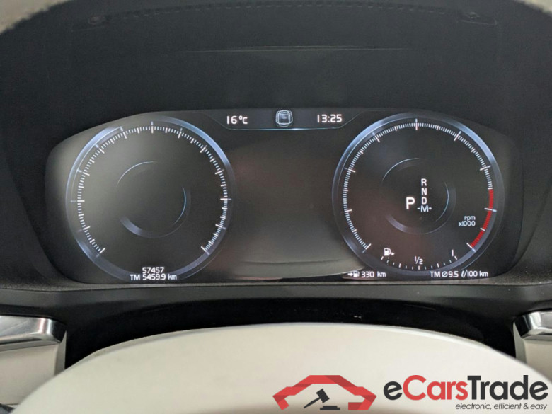 VOLVO V60 2.0 B3 Inscription #6