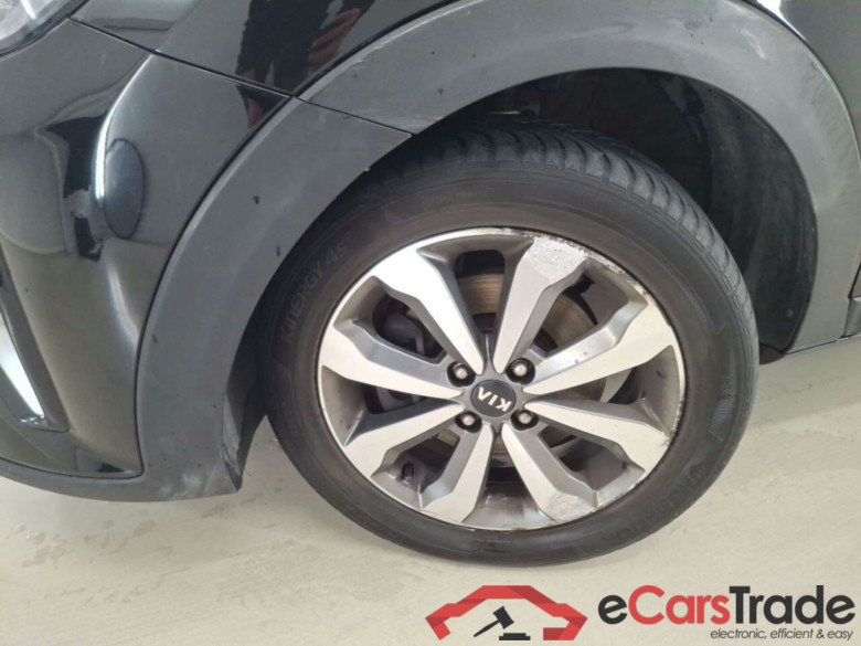 KIA STONIC 1.0 T PULSE #5