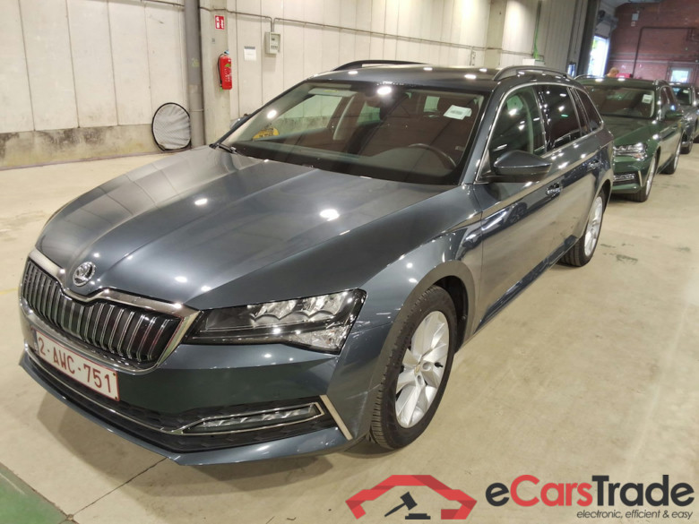 SKODA SUPERB COMBI 1.4 TSI PHEV 160KW DSG6 CLEVER