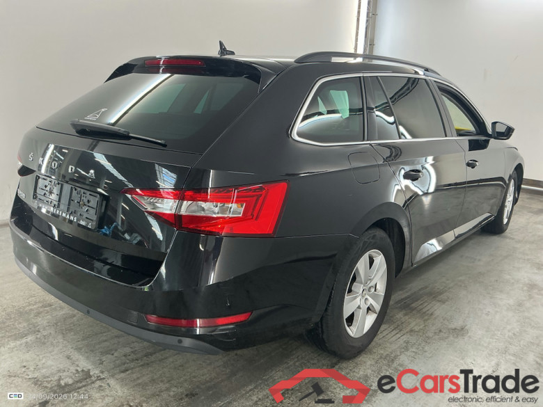 SKODA SUPERB COMBI DIESEL - 2019 2.0 CR TDi Ambition #4