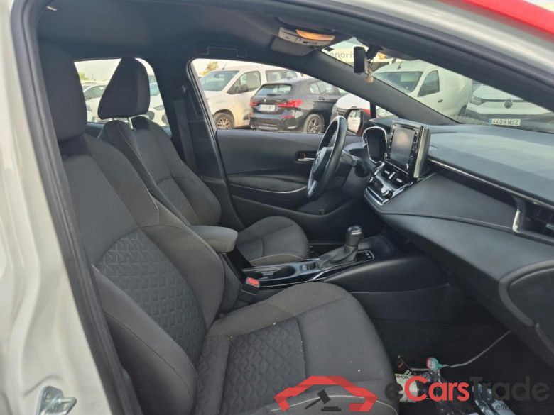 TOYOTA Corolla / 2019 / 5P / berlina con portón 1.8 125H ACTIVE TECH E-CVT #6