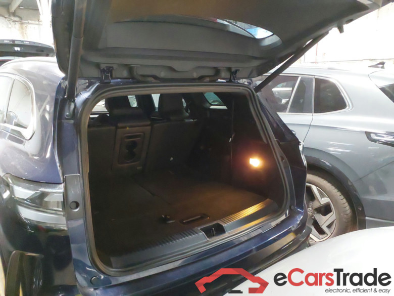 RENAULT Espace full hybrid E-Tech 200 (147kw) 7 plazas Esprit Alpine #6