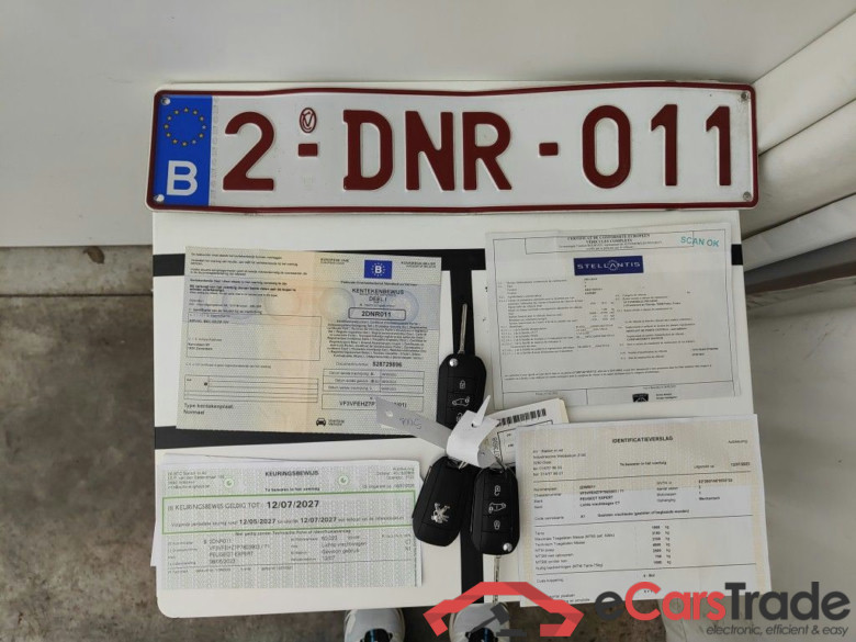 Peugeot Expert Long DC L3 2.0 BlueHDi 180 EAT8 4d #4