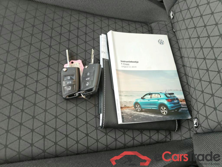 VOLKSWAGEN T-Cross 70 kW #5