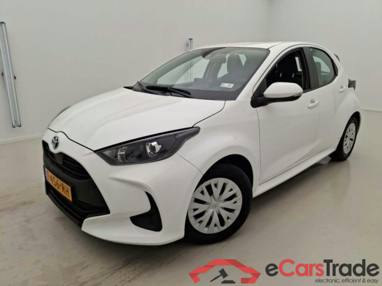 TOYOTA Yaris 1.5 Hyb. Active