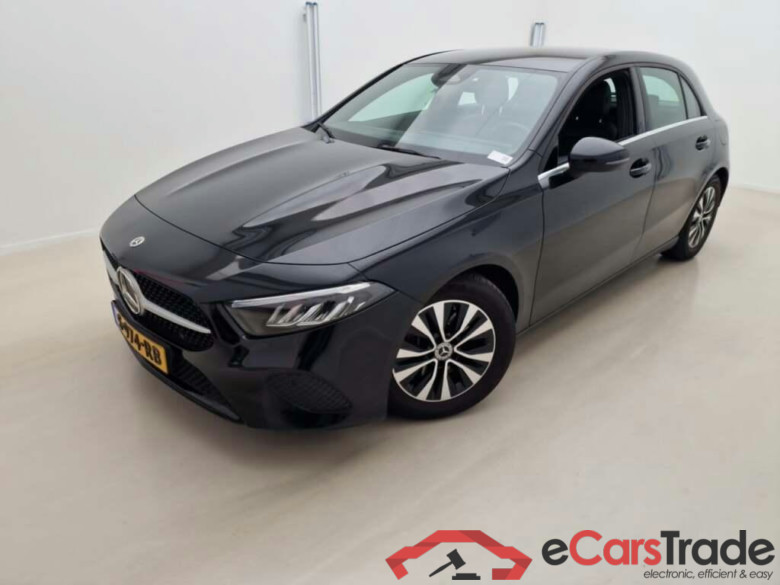 MERCEDES-BENZ A-klasse 180 Business Line