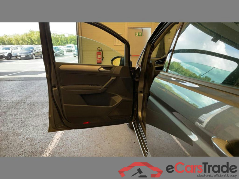 VOLKSWAGEN Touran 1.5 TSI ACT Trendline OPF DSG #6