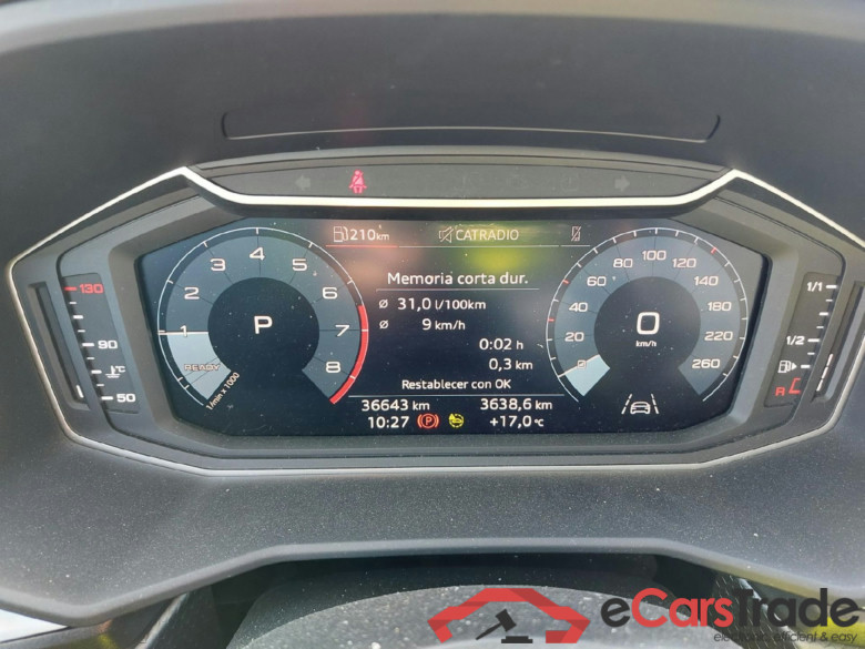 A1 Sportback 30 TFSI Adrenalin 1.0 TFSI 110CV AT7 E6d #4