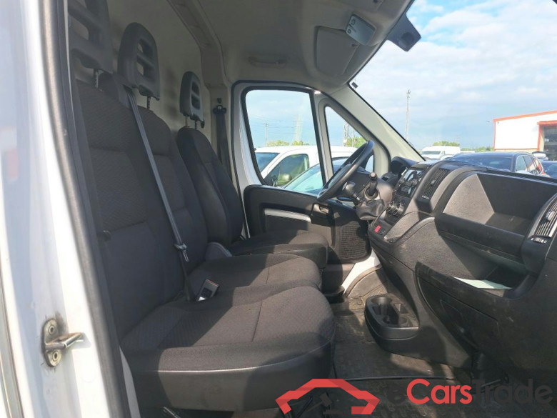 PEUGEOT Boxer / 2014 / 4P / furgón 335 L2 H2 BHDI 103kW (140CV) S&S 6 V. M #6