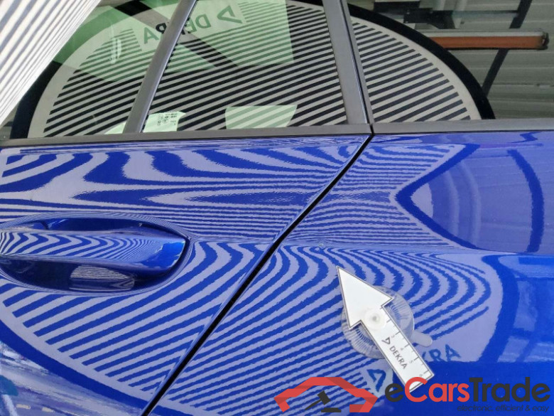 VOLKSWAGEN Golf  #5