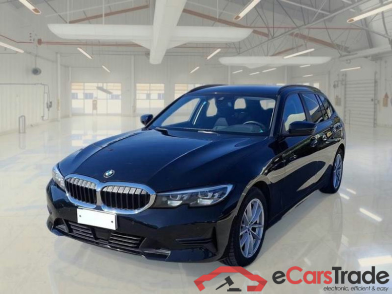 BMW SERIE 3 / 2018 / 5P / STATION WAGON 318D BUSINESS ADVANTAGE AUTO TOURING #1