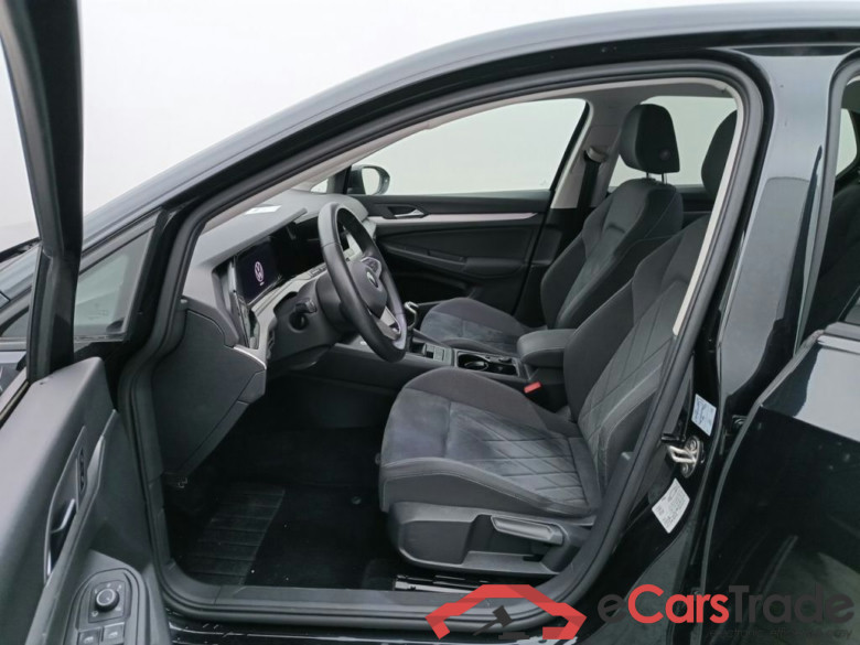 Volkswagen Golf VIII 1.0 TSI 81kW Life 5d #3
