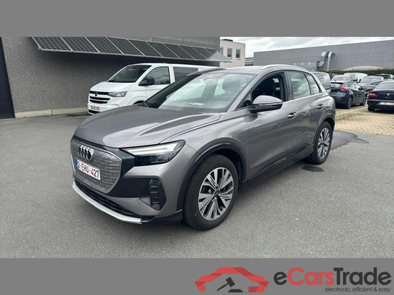 AUDI Q4 e-tron 82 kWh 40 Advanced #1