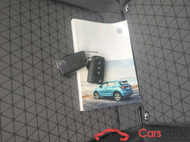 VOLKSWAGEN T-Cross 70 kW #6