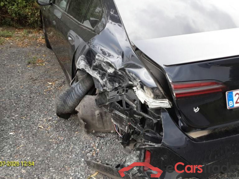BMW 5 Reeks Berline 530e 200kW 4d !! damaged car !!! #4