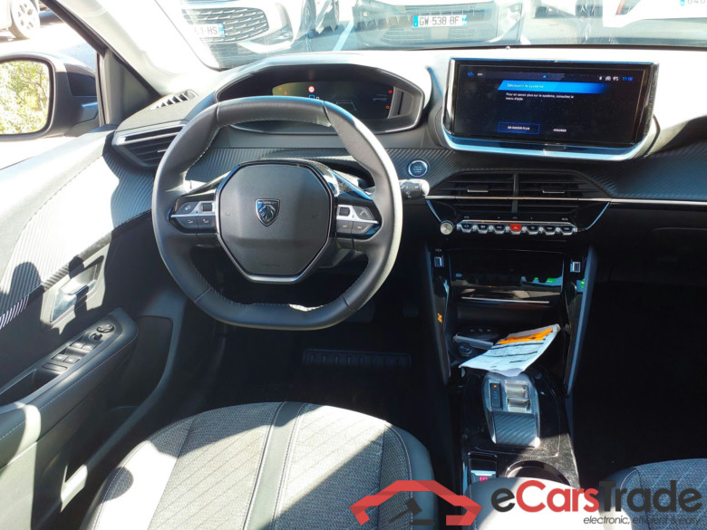 PEUGEOT 208  PEUGEOT 208  Allure Hybrid 110 ch e-DCS6 + pack access #4