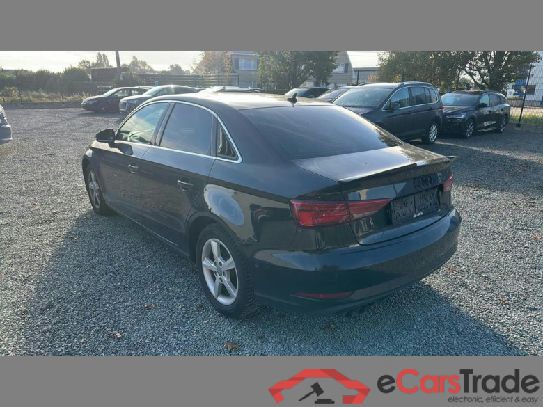AUDI A3 Sedan Dsl 2.0 TDi S tronic #3