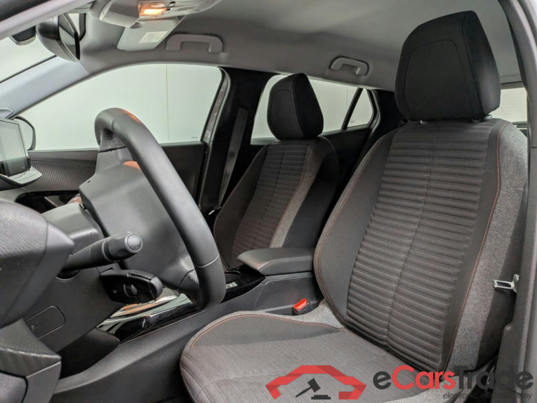 PEUGEOT e-2008 EV Act.Pack 50 kWh #6
