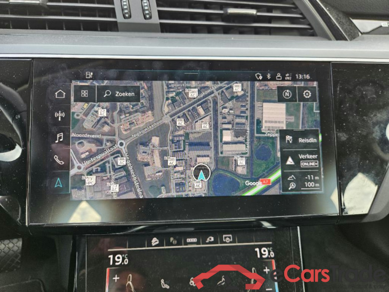 AUDI e-tron 300 kW #2