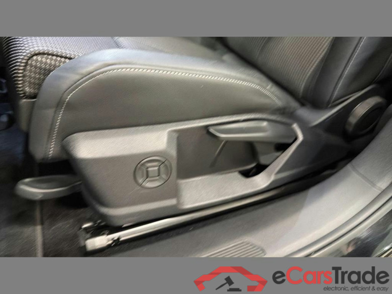 AUDI Q4 e-tron 82 kWh 45 Corporate S #6