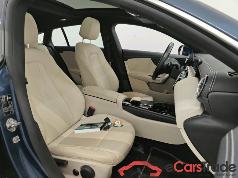 Mercedes-Benz CLA Shooting Brake CLA 200 DCT Bus. Solution Luxury 5d + Pano #3