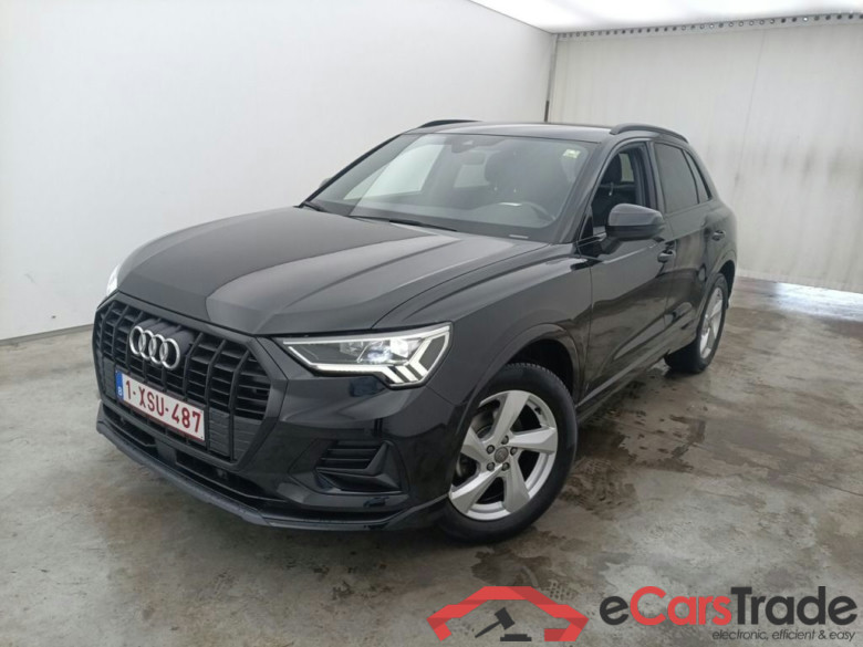 Audi Q3 35 TDI S tronic Advanced Business Editio 5d
