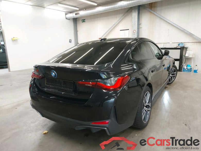 BMW I - BMW I4 eDrive40 340PK With Climatic & Navigation & Heated Sport Seats & Cruise Control & 18 Inch Bicolor Alloy & Camera * ELECTRIC * #2