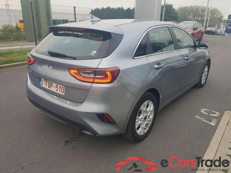 KIA Ceed 1.0 T-GDi Pure ISG #4