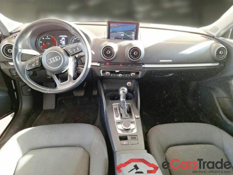 AUDI A3 / 2016 / 5P / BERLINA 35 TDI S TRONIC BUSINESS S.BACK #3