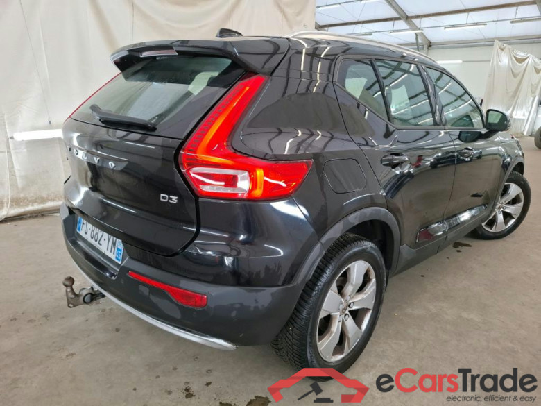 XC40 Momentum 2WD 2.0 D3 150CV BVA8 E6dT #3