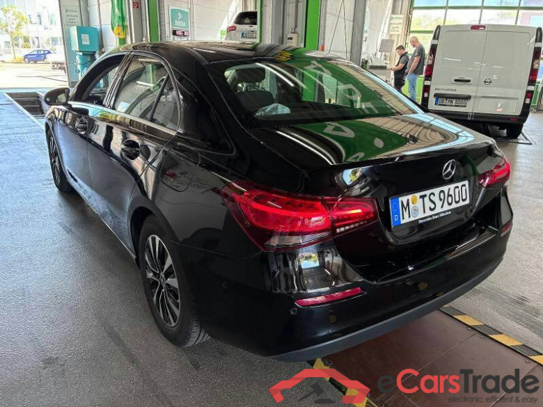 Mercedes-Benz A-Klasse DE - Lim4 A 180 d EU6d, Style, 2020 - 2022 #4