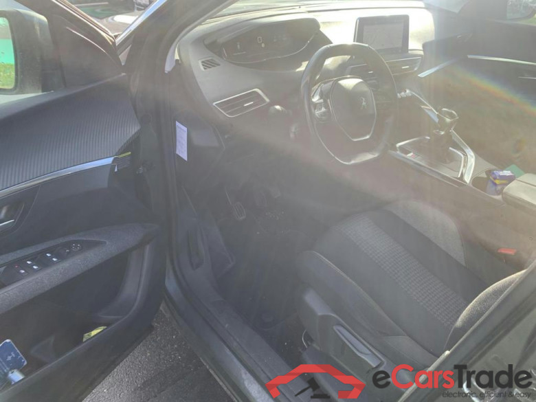 PEUGEOT 3008 Dsl 1.6 BlueHDi Active #6