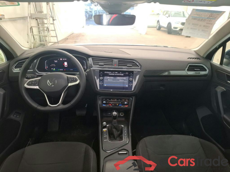 VOLKSWAGEN Tiguan / 2020 / 5P / SUV 1.4 eHybrid 245 DSG6 Elegance #6