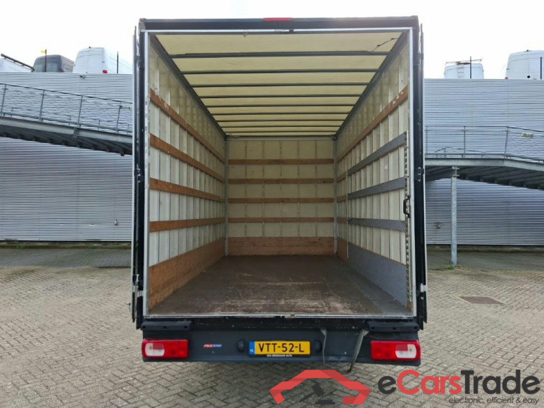 VOLKSWAGEN Crafter CC 35 2.0TDI 103kW L4 FWD 2D #5