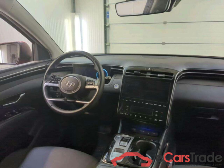 HYUNDAI TUCSON 1.6 T-GDI PHEV Comf #3