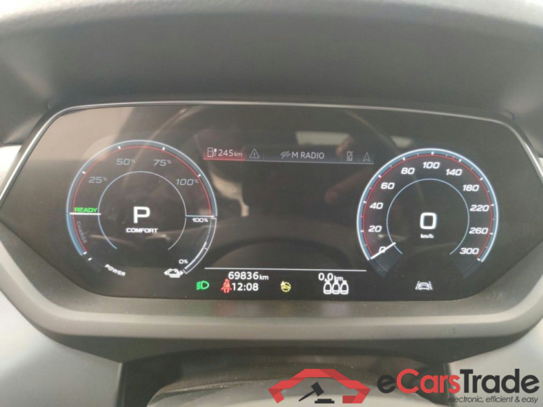 AUDI E-TRON GT 93.4 kWh 60 475hp Quattro 4d #6