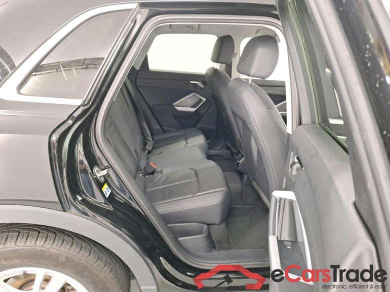 AUDI Q3 1.4 45 TFSI E S TRONIC #6