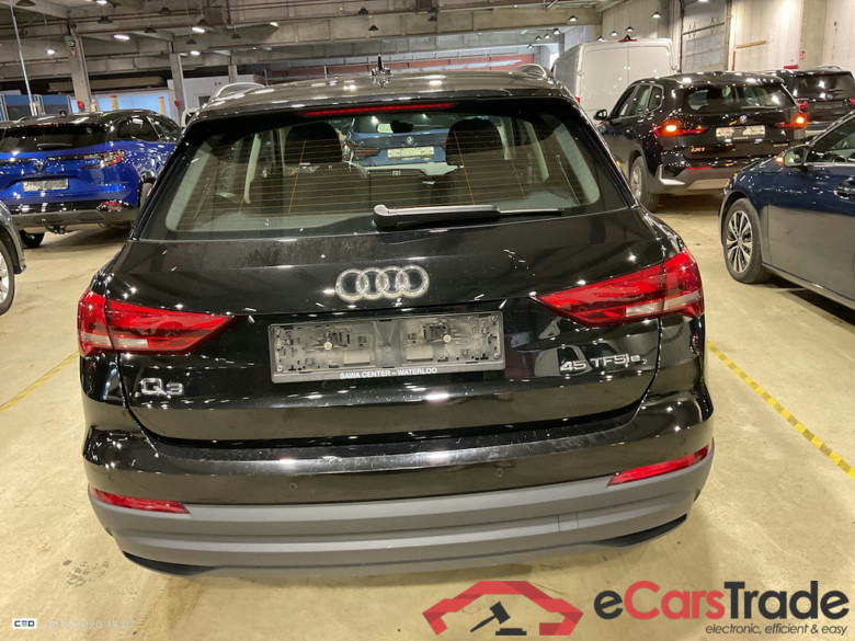 AUDI Q3 1.4 45 TFSI E S TRONIC #5