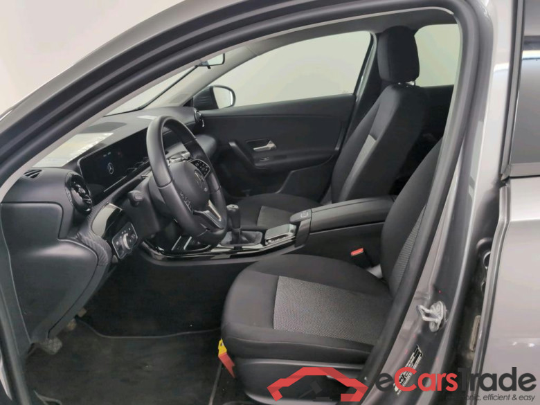 MERCEDES-BENZ A-CLASS LIMOUSINE 1.3 A 180 BUSINESS SOLUTION ESSENTIAL #5