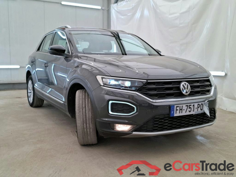 VOLKSWAGEN T-Roc / 2017 / 5P / SUV 1.5 TSI 150 EVO CARAT #4