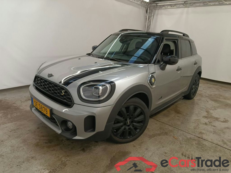 Mini Countryman Cooper S E ALL4 AT 5d