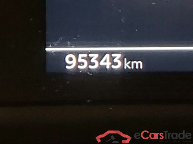 PEUGEOT 2008 1.2 PT Active #6