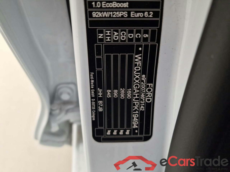 FORD Fiesta 1.0 EcoB.Hy. Tit. #4