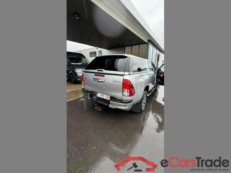 TOYOTA Hilux Double Cab Dsl 2.4 D-4D 4WD Invincible50 Chrome #3