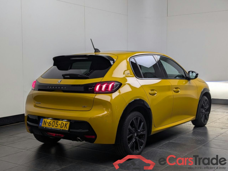 PEUGEOT 208 1.2 PureTech GT Pack #3