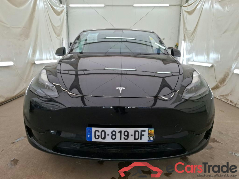 TESLA Model Y / 2021 / 5P / SUV RWD