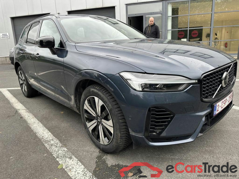 VOLVO XC60 PHEV 2.0 T6 AWD Plus Dark (257kW) #2